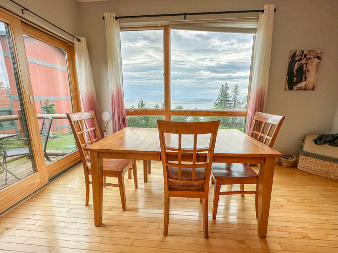 Dining area Dining area