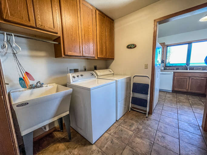 No need to over pack when staying at Pointavu as it offer a washer and dryer