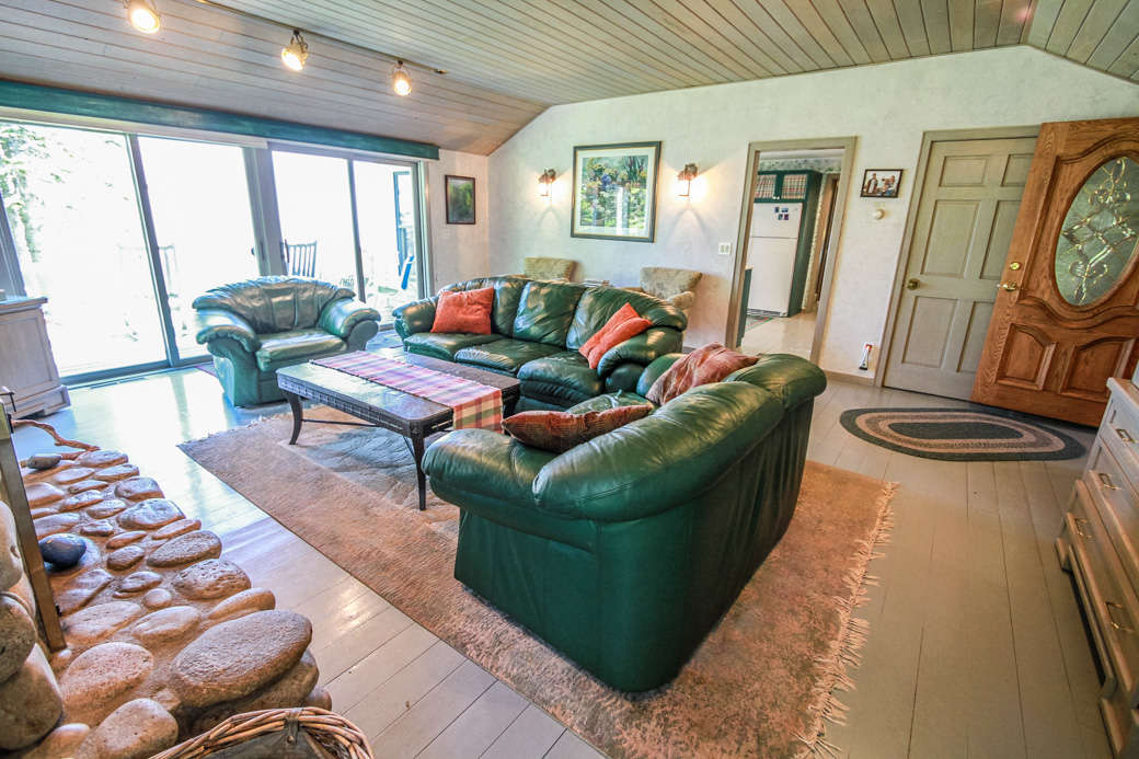 Seacliff 3 Bedroom Vacation Rental Property in Lutsen MN (38487) Find Rentals