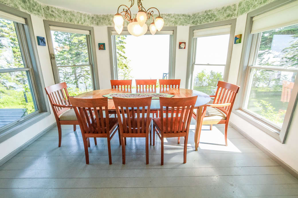 Seacliff Stunning 3Bedroom Vacation Rental in Lutsen, MN Sleeps 8