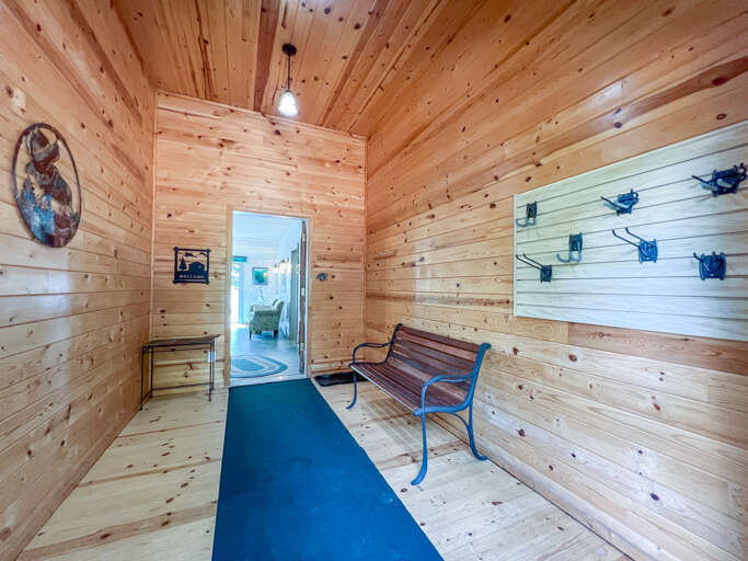 Seacliff's entryway.