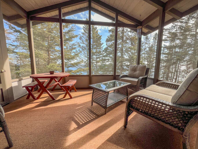 Enjoy a meal while enjoying the Lake Superior views.