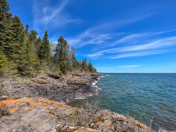 The rest of the ledge rock shoreline area.