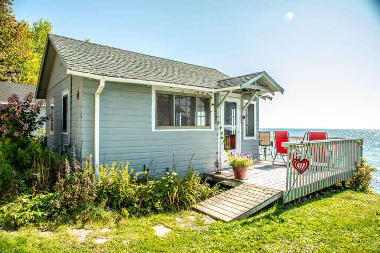 Superior Shores 4 Luxury Cabin for 2 in Grand Marais, MN