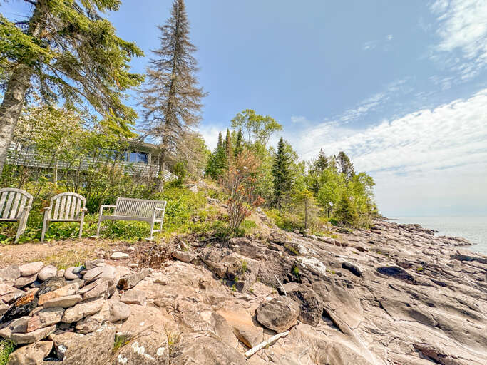 Shoreline area