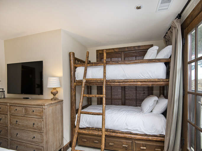 Bedroom 2 bunk bed