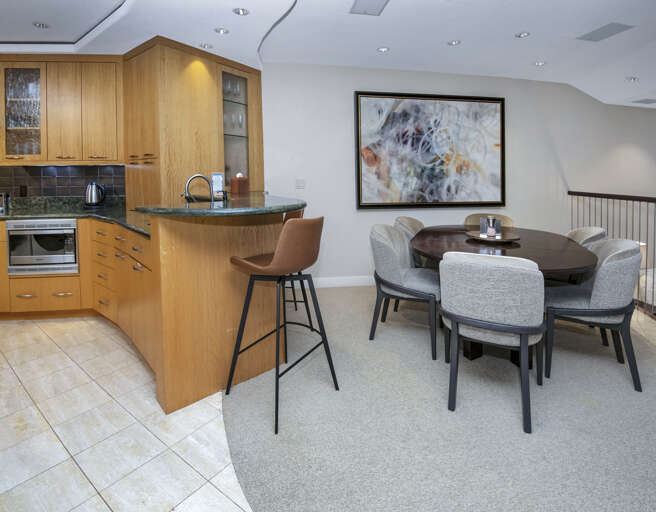 Dining Area/Counter Seating