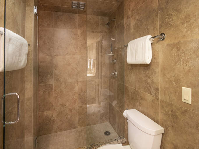 Main Bathroom 2nd View