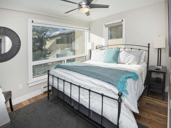 Main Bedroom w/ King Bed & TV