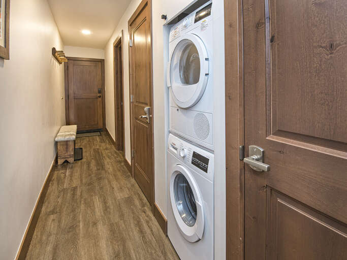 Washer/Dryer in Condo