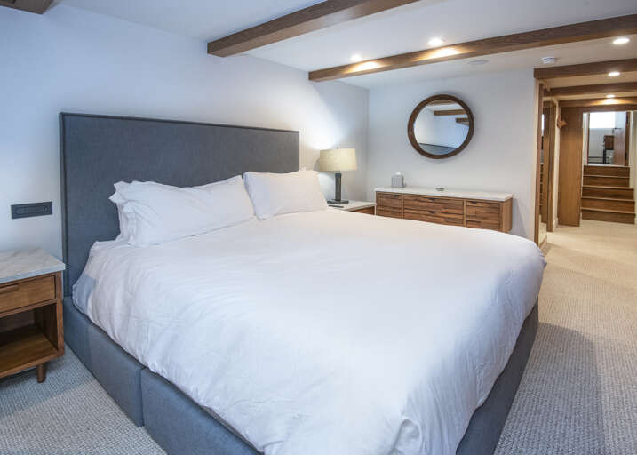 Primary Bedroom w/ King & Ensuite Bathroom