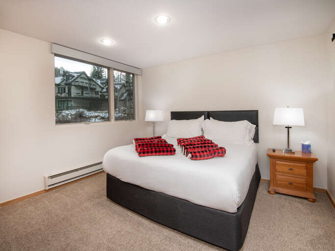 Main Bedroom Main Bedroom