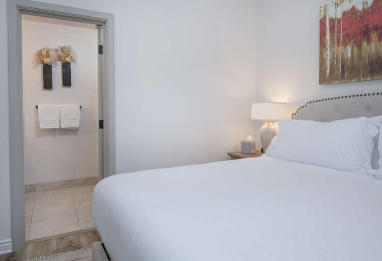 Bedroom 2 w/ King Bed