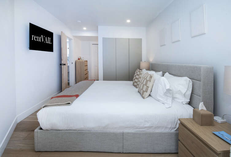 Primary Bedroom w/ King Bed