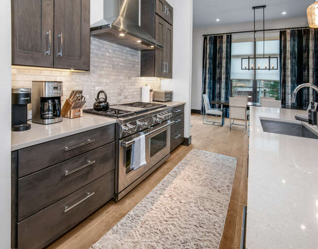 Wolf Stove & Oven Wolf Stove & Oven