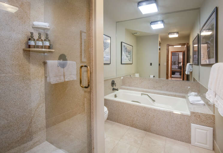 Bathtub in Primary Bathroom Bathtub in Primary Bathroom