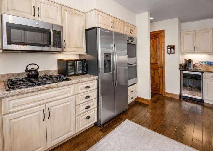 Kitchen View 2 Kitchen View 2