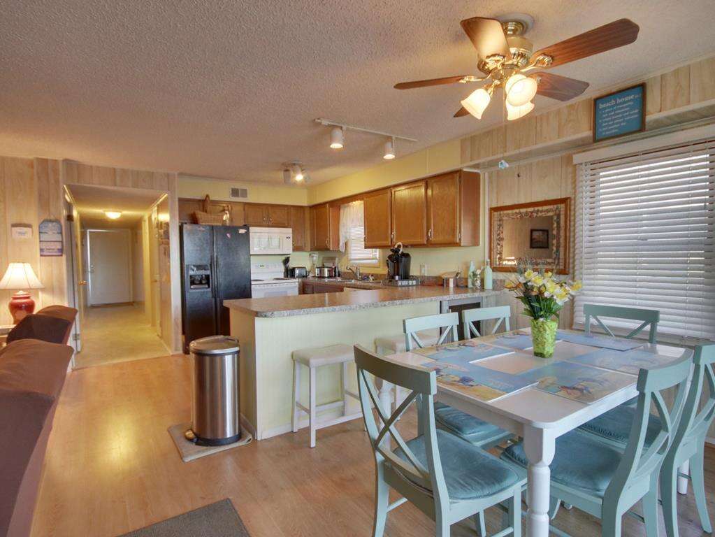 Bradley On The Bay 105A Ocean City MD 2 Bedroom Condo for 8 Guests