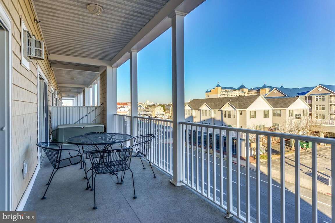 Seabright 202 3 Bedroom Ocean City, MD Vacation Rental for 10 Guests
