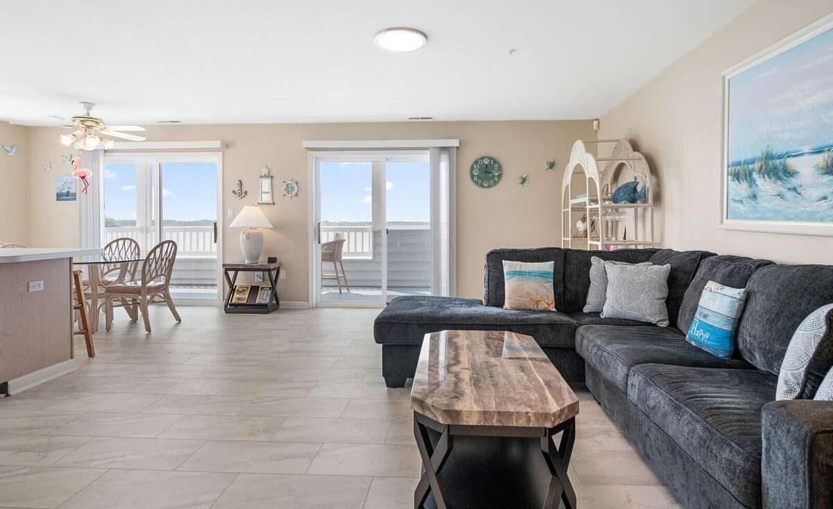 Harbour Towne 101B Ocean City, MD 3 Bedrooms 8 Guests