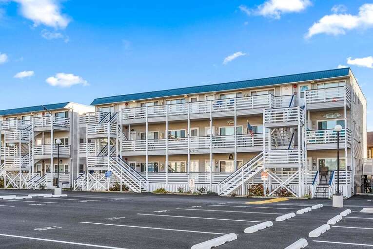 Bradley on the Bay 234H