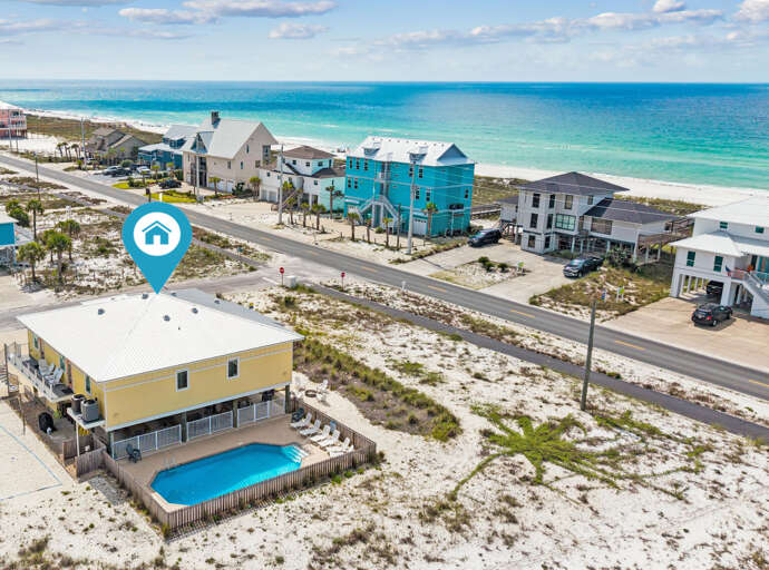 7490 Gulf Boulevard - Coastal Camphouse