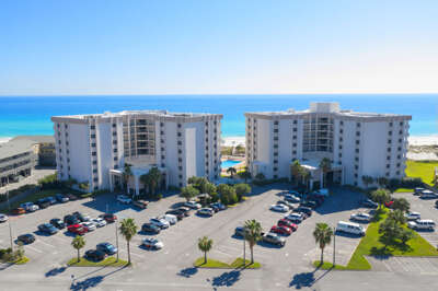 Regency Towers #407W *New