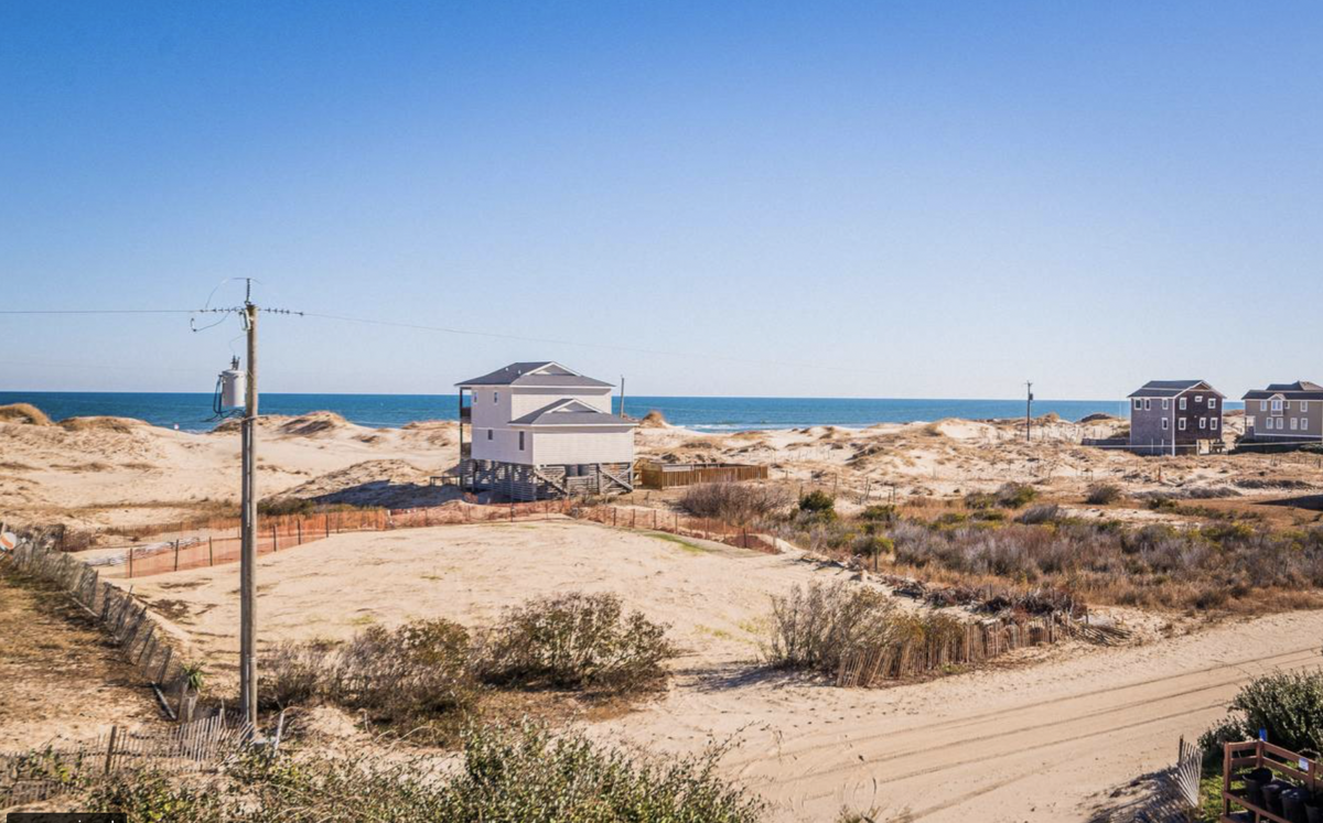 Casa Bonita Carova, NC Luxury 4 BR Home (164925) Find Rentals