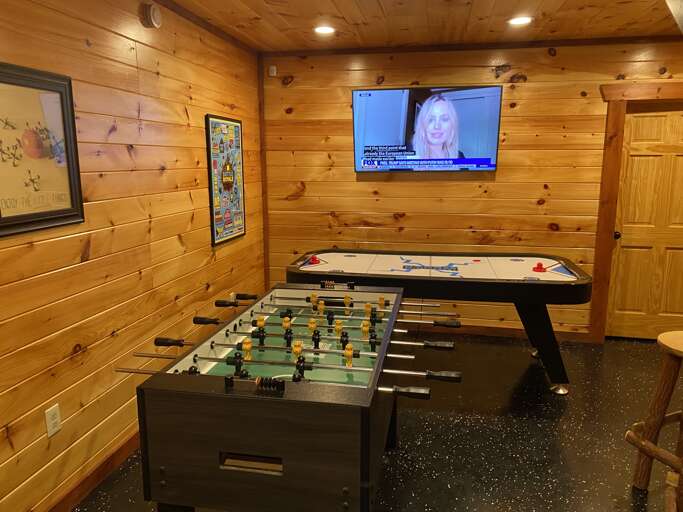 Hickory Hollow Retreat