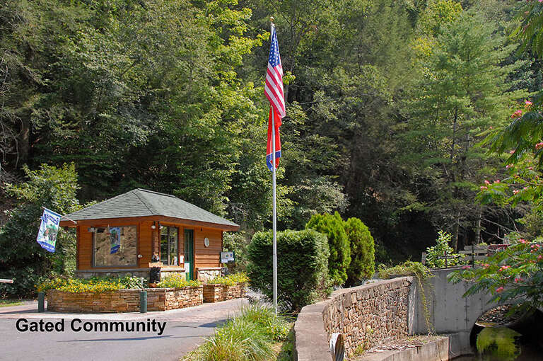The Manor @ Smoky Mountains Estate The Manor @ Smoky Mountains Estate