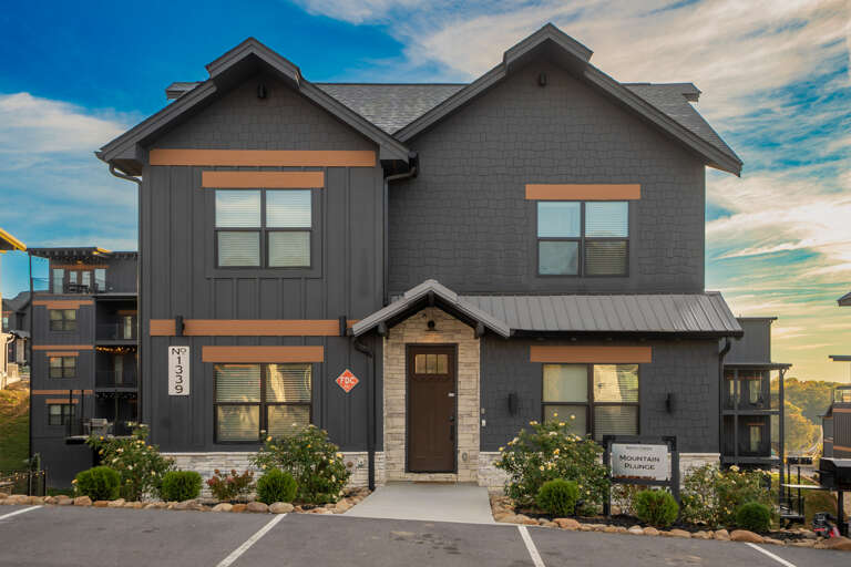 Mountain Plunge @ Smith Creek