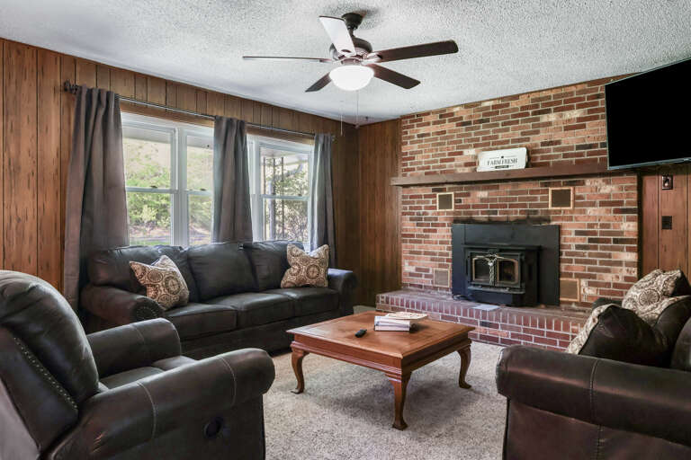 Sevierville Farm House Rental