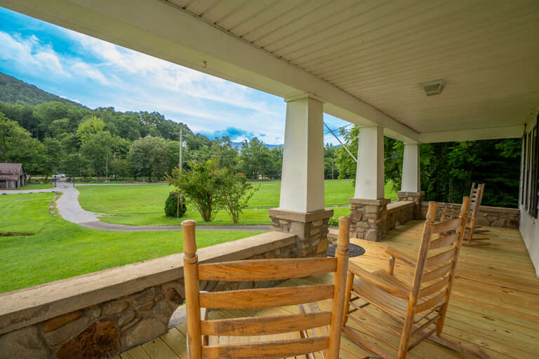 Cosby Farm House Rental