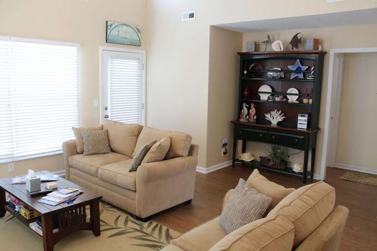 Living Area Living Area