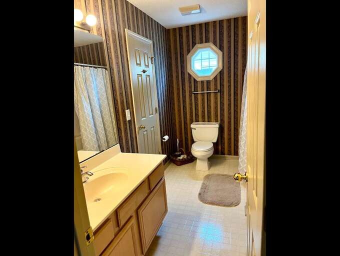 Bedroom #1 & Hall Bath  Bedroom #1 & Hall Bath