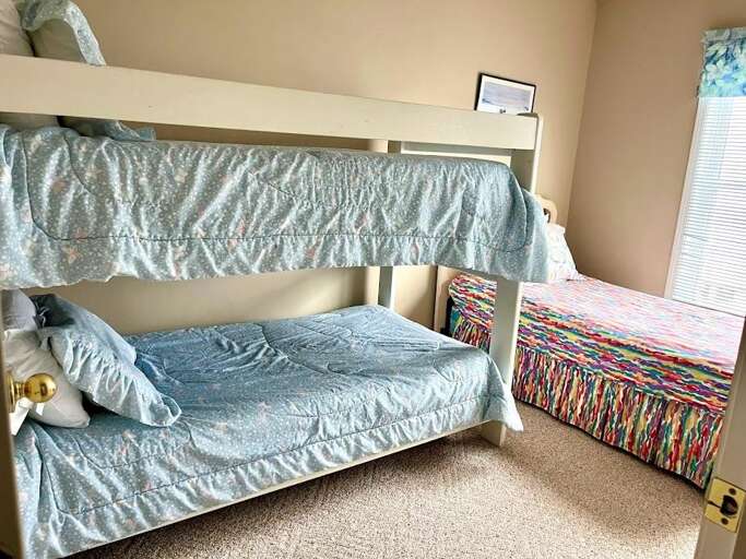 Bedroom 5  Bedroom 5