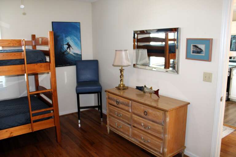 Bedroom 3-3