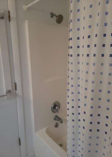 Bathroom 1 Shower Tub Combo Bathroom 1 Shower Tub Combo