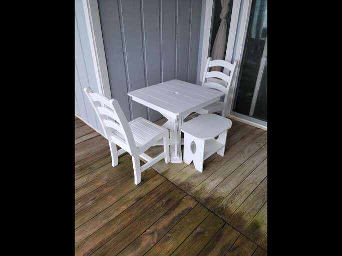 Deck   Deck