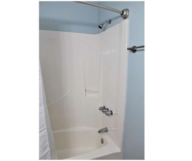 Hall Bath Hall Bath