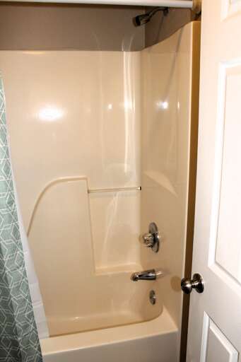 Bedroom 3 - Bath 1