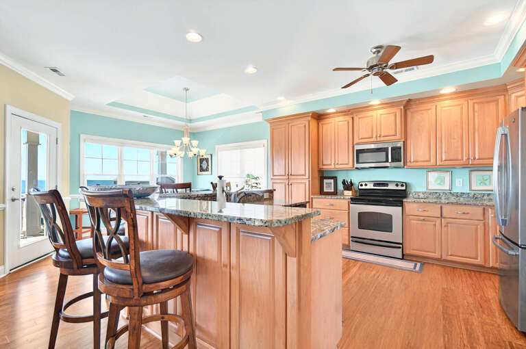 Kitchen Area 1