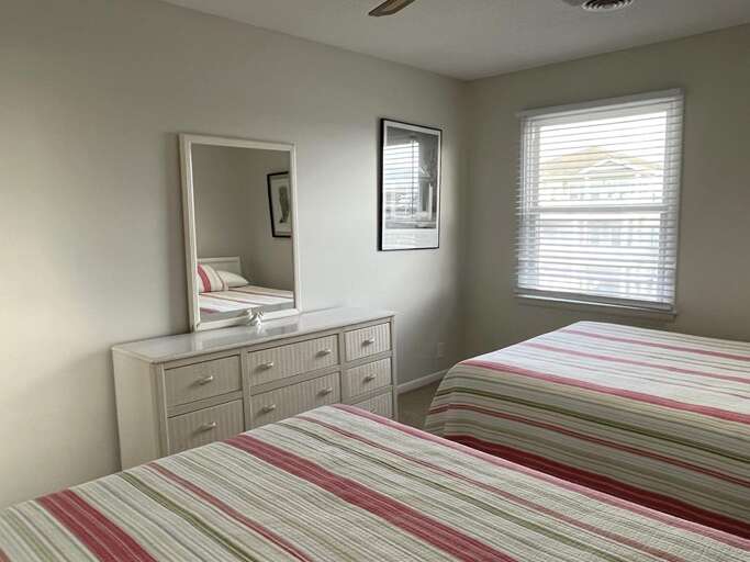 Bedroom 5 - Upstairs Two Queens