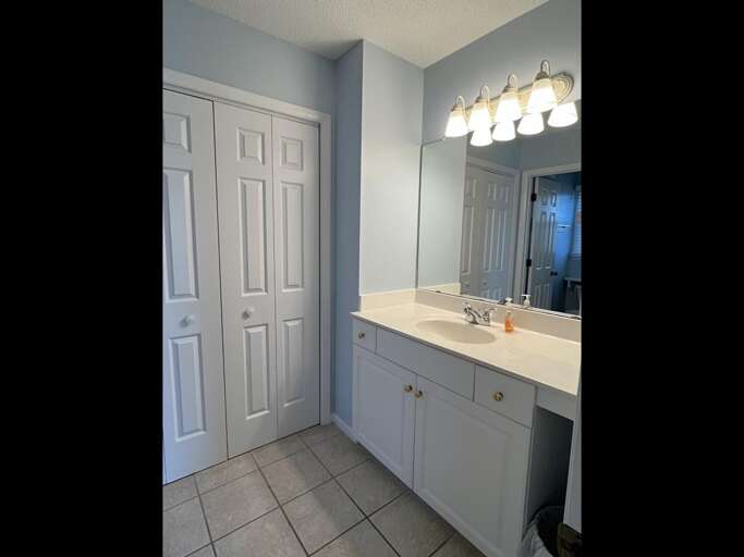 Bedroom 4 Private Bath