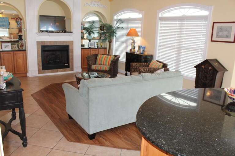 Living Area Living Area
