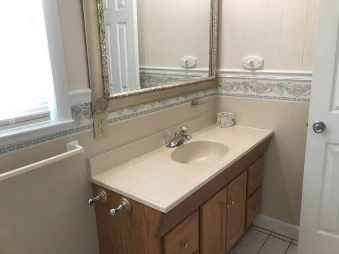 Bathroom 2  2