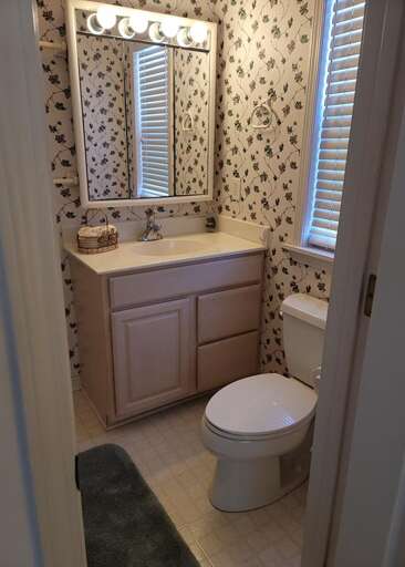 Bathroom 2 Bathroom 2