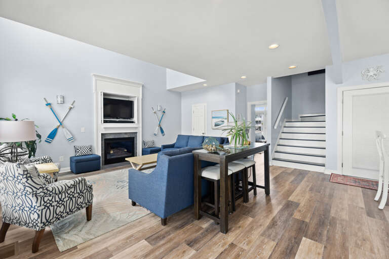 Living Area 3