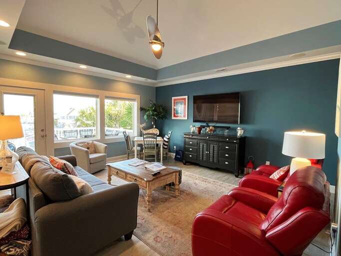 Living Area Living Area