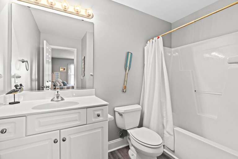 Bedroom 4 Private Bath
